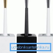 Cumpărați perii cu mânere convenabile