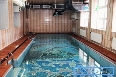 Ventilarea corectă a piscinei în cabană este cea mai importantă condiție pentru funcționarea normală. Ventilarea corectă a piscinei în cabană este cea mai importantă condiție pentru funcționarea normală.
