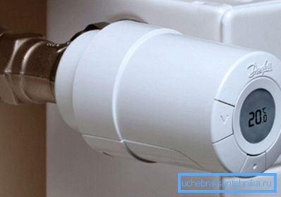Prezentat produs electronic.