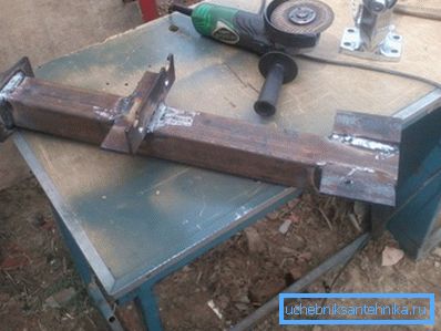 Utilizarea profilului metalic pentru fabricarea unei bare de remorcare pentru automobile Utilizarea profilului metalic pentru fabricarea unei bare de remorcare pentru automobile