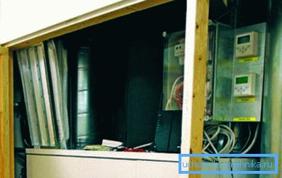 Exemplu de dispunere a camerei de ventilație Exemplu de dispunere a camerei de ventilație