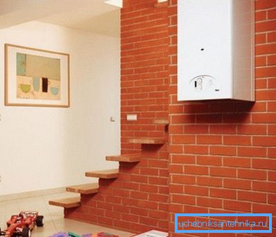 Un exemplu de amplasare a cazanului electric. Un exemplu de amplasare a cazanului electric.