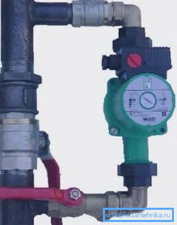 Ceva ca acesta ar trebui să arate ca un design cu o pompă instalată.