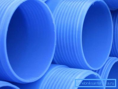 Performanța unei surse de apă depinde în mare măsură de dimensiunea acesteia. Cu cât este mai mare, cu atât mai multă apă va fi furnizată. Pentru a reduce costurile de foraj, este necesar să se calculeze diametrul minim al țevii pentru un puț care să satisfacă necesarul de apă. Determinați diametrul.