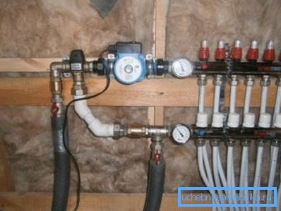 Cel mai simplu modul de casă pentru casa de apă rece în flux.