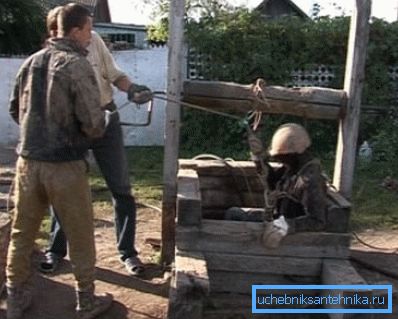 Este mai bine să realizați lucrul împreună sau trei. Este mai bine să realizați lucrul împreună sau trei.