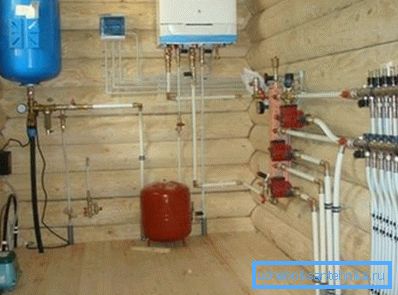 Distribuția conductelor de apă în baie