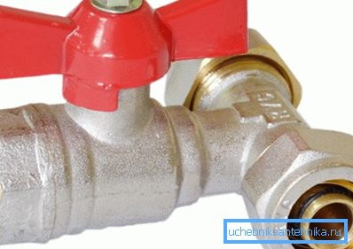 Plăcuță tubulară 1 2 cu un robinet pentru o țeavă metalică