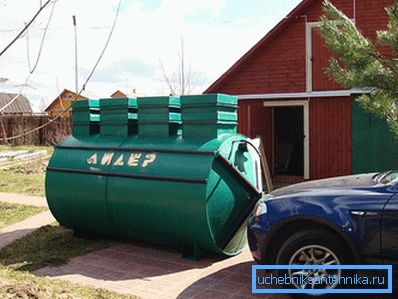 Rezervorul septic este suficient de compact