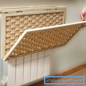 Plasarea ecranului pe un radiator de încălzire faceți-vă din plastic