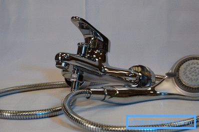 Robinet de duș. fotografie Robinet de duș. fotografie