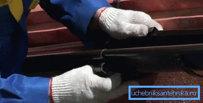 Conexiune cu jgheaburi