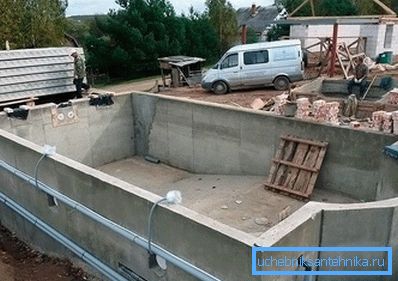 Construcția bazinelor betonului