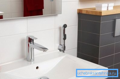 Modelele moderne de robinete sunt capabile să satisfacă orice necesități ale utilizatorilor de instalații sanitare.