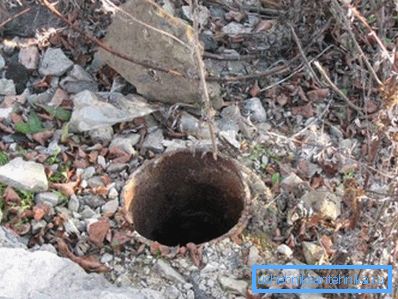Exploatările mai vechi neexploatate pot reprezenta o amenințare la contaminarea cu acvifer.