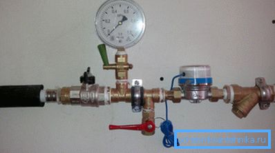 Costul serviciilor de apă uzată este determinat de indicarea unui contor de apă.