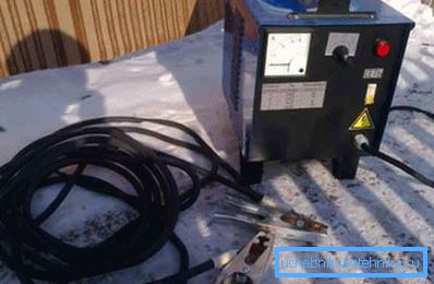 Sondă pentru încălzirea conductelor metalice