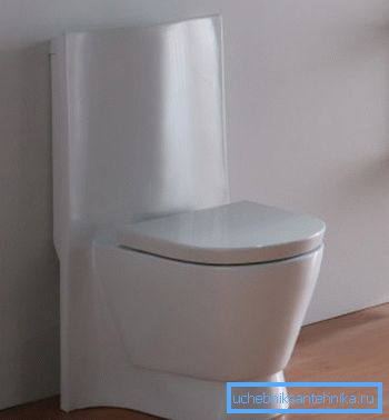 Astfel de modele sunt făcute cu așteptarea ca ele să fie instalate chiar în perete.