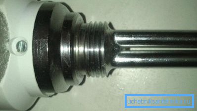TEN se înșurubează în radiator în loc de ștecher