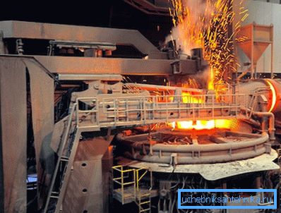 Cerințele pentru comunicațiile de stingere a incendiilor la industriile periculoase sunt deosebit de ridicate.