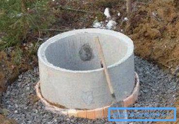 Ceară zdrobită pe bază de ciment pregătită pentru turnare