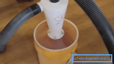 Ciclon din tub.