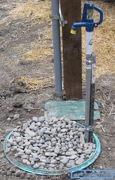 Instalarea unui hidrant într-un puț de apă Instalarea unui hidrant într-un puț de apă