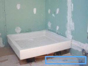 Instalarea unui palet.