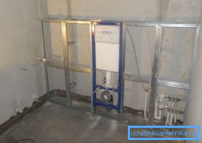 Instalarea toaletei integrate pe un perete din ghips