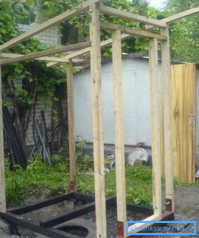 Dispozitivul de duș din țară cu propriile mâini pe tehnologia cadru.