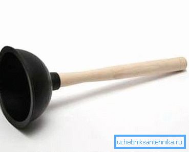 Plunger - un instrument excelent pentru curățarea țevilor