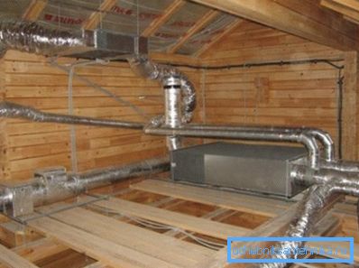 Canalele de ventilație instalate în pod