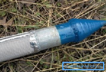Apariția țevii cu un filtru pentru fabricarea puțului abisinian