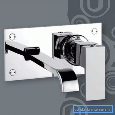 Puteți folosi un capac decorativ pentru montarea unui mixer ascuns. Puteți folosi un capac decorativ pentru montarea unui mixer ascuns.