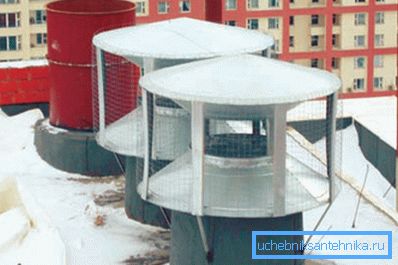 Un deflector de ventilație de evacuare mărește pofta și eficiența de evacuare.