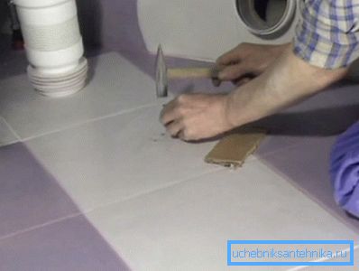 Conectarea diblurilor din plastic